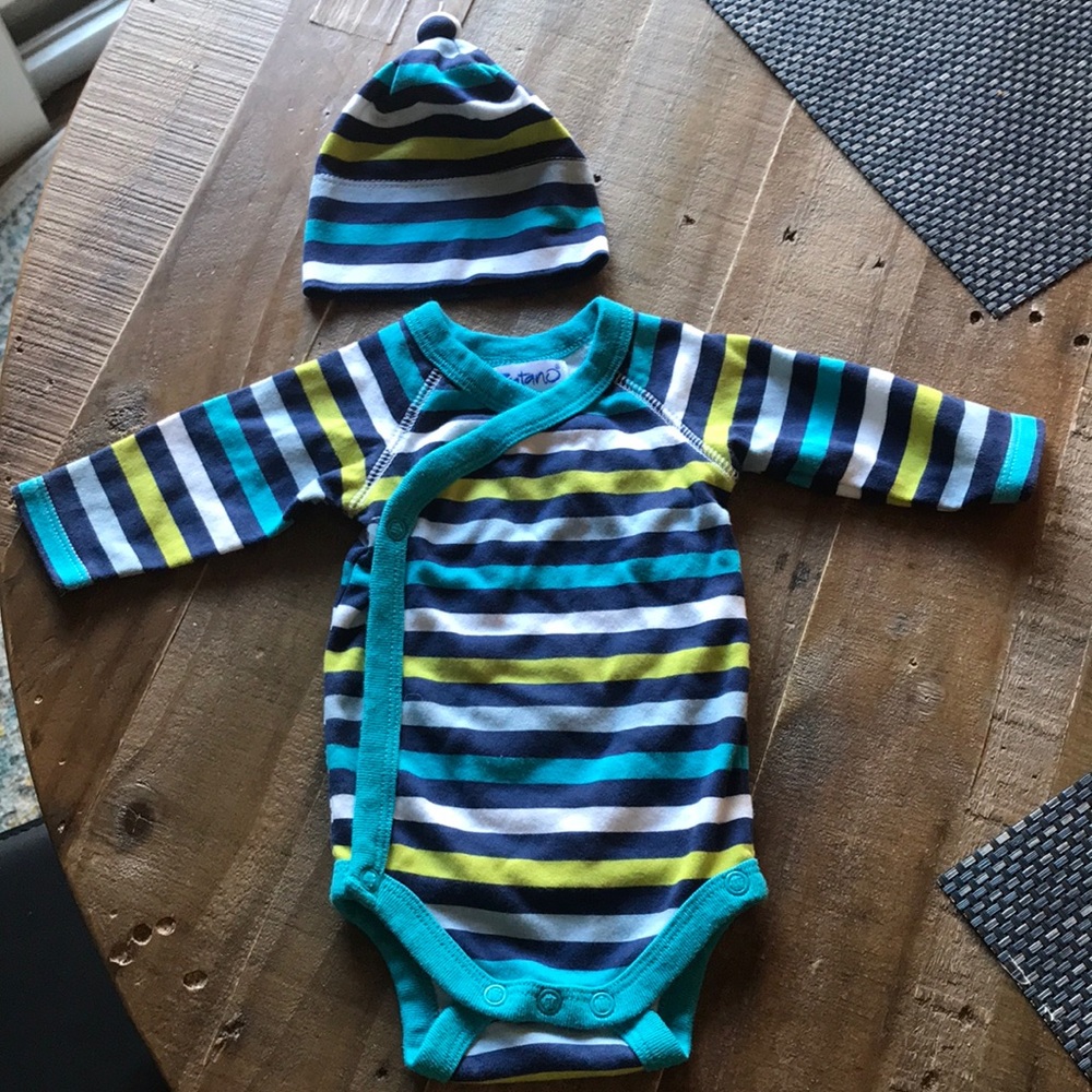 Zutano newborn sleeper onesie & hat